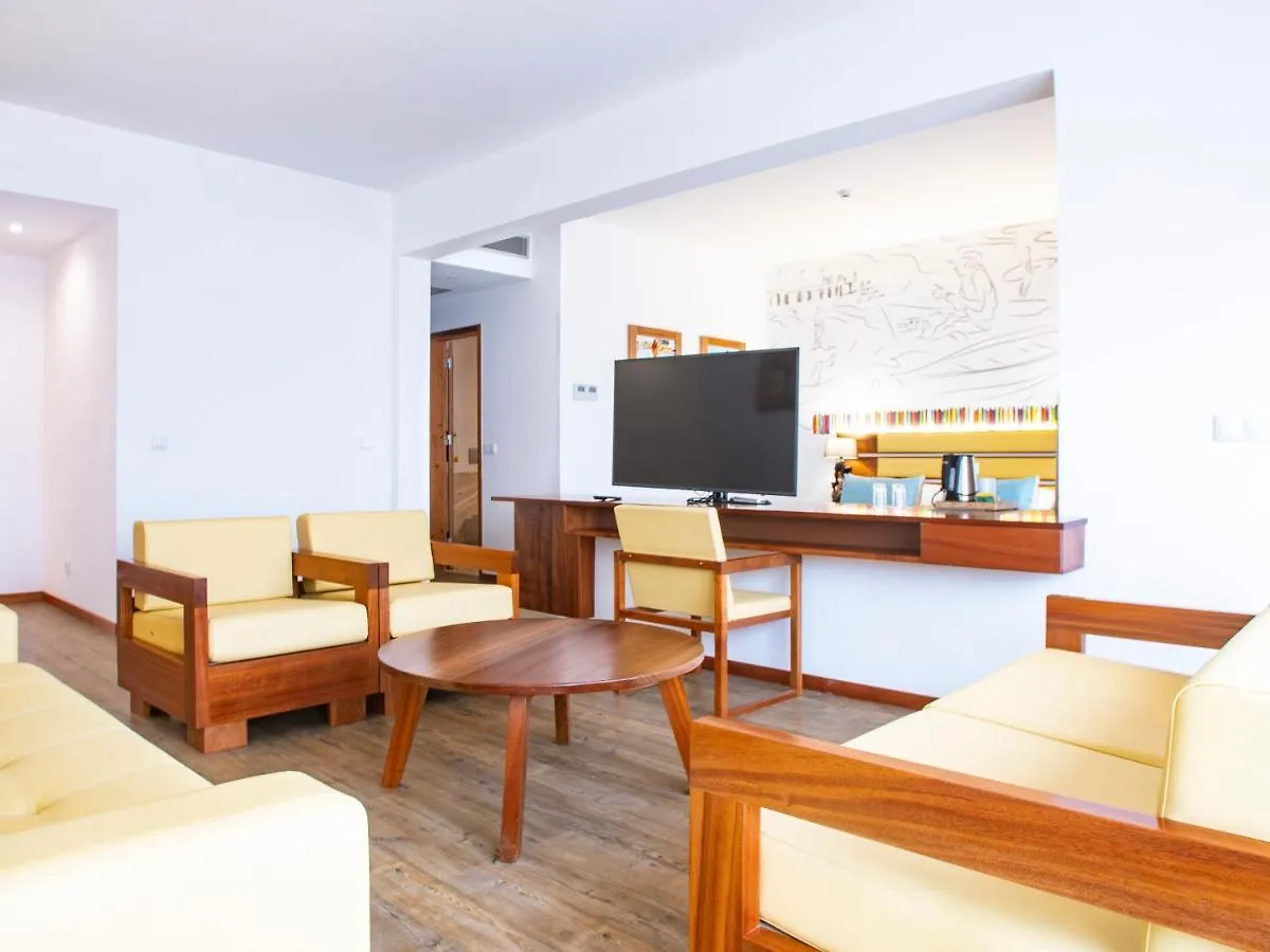 Hotel Odjo D'Agua Santa Maria 4*,  Cape Verde