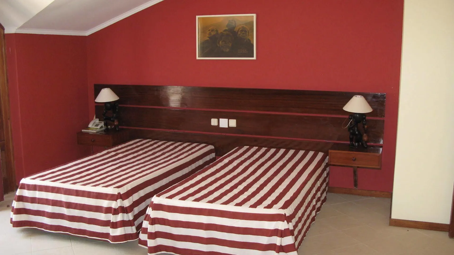 Hotel Odjo D'Agua Santa Maria 4*,