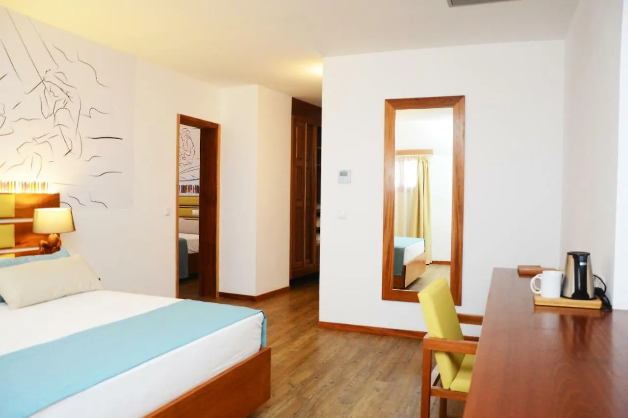 Hotel Odjo D'Agua Santa Maria 4*,